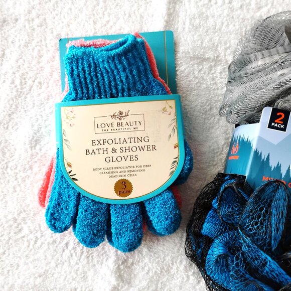 New! His & Hers Exfoliating Bundle Realtree LOOFAH's & Love Beauty Bath Gloves - Picture 2 of 4
